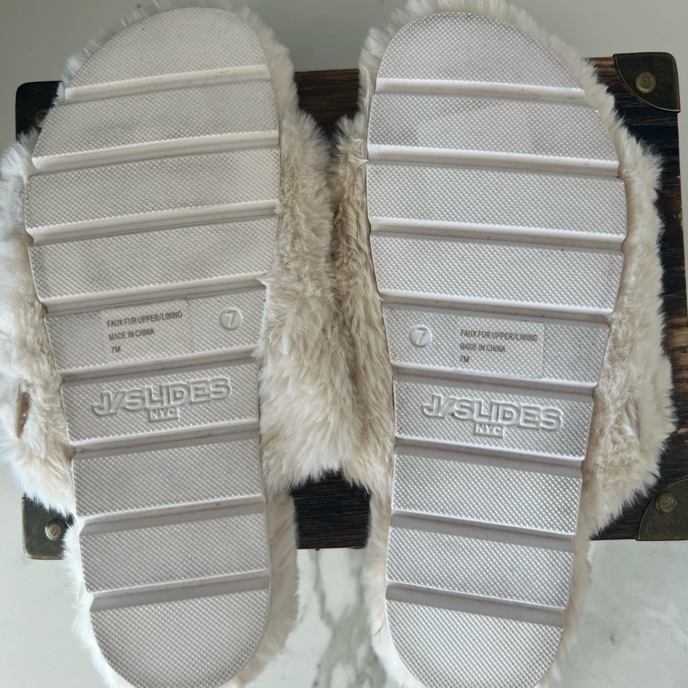 J/Slides Urban Sport J Slides Babee Faux Fur in Cream - Picture 8 of 8
